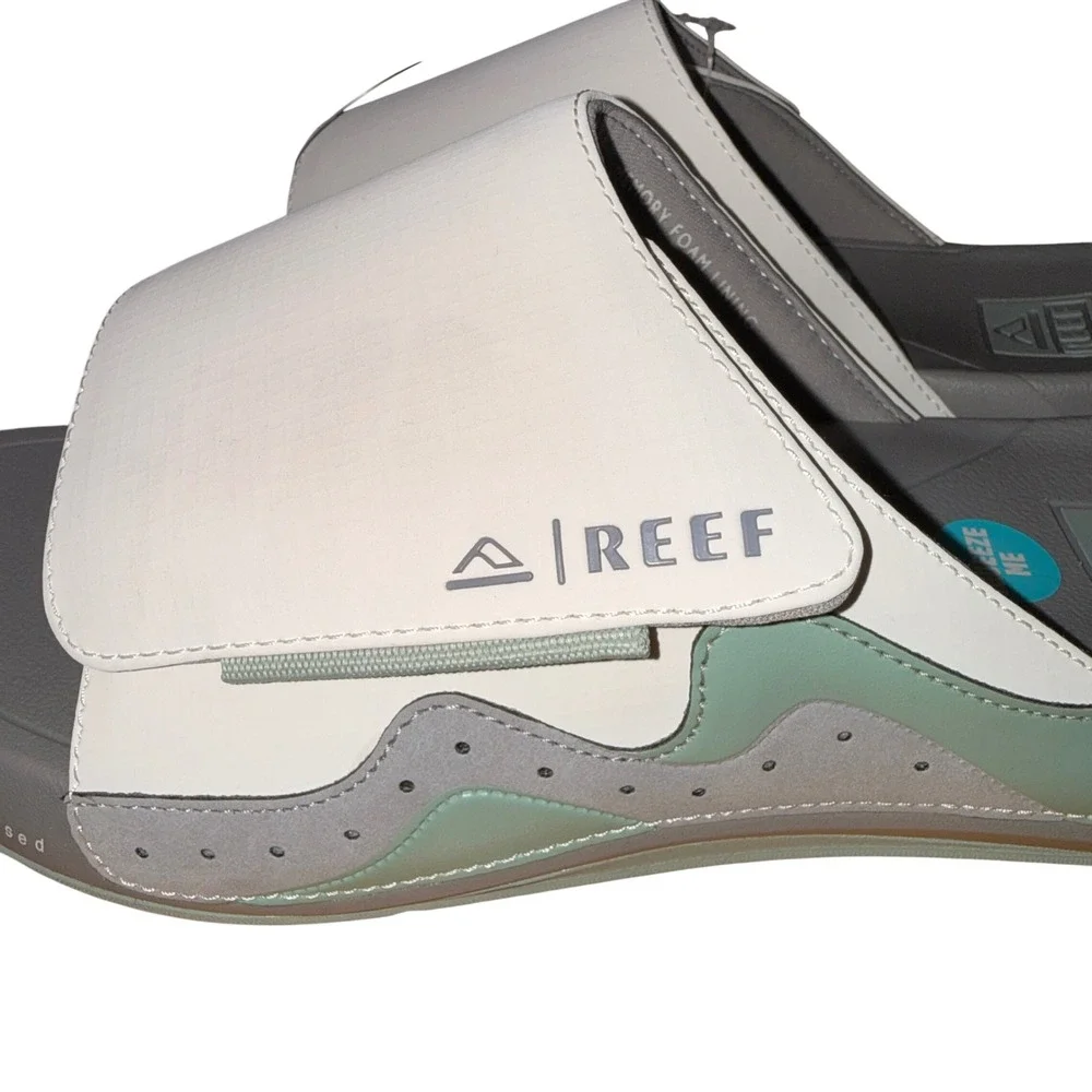 NEW Reef Swell Cruiser Slide Mens 11 Sandals Grey Green CJ6222 Nitrogen Infused